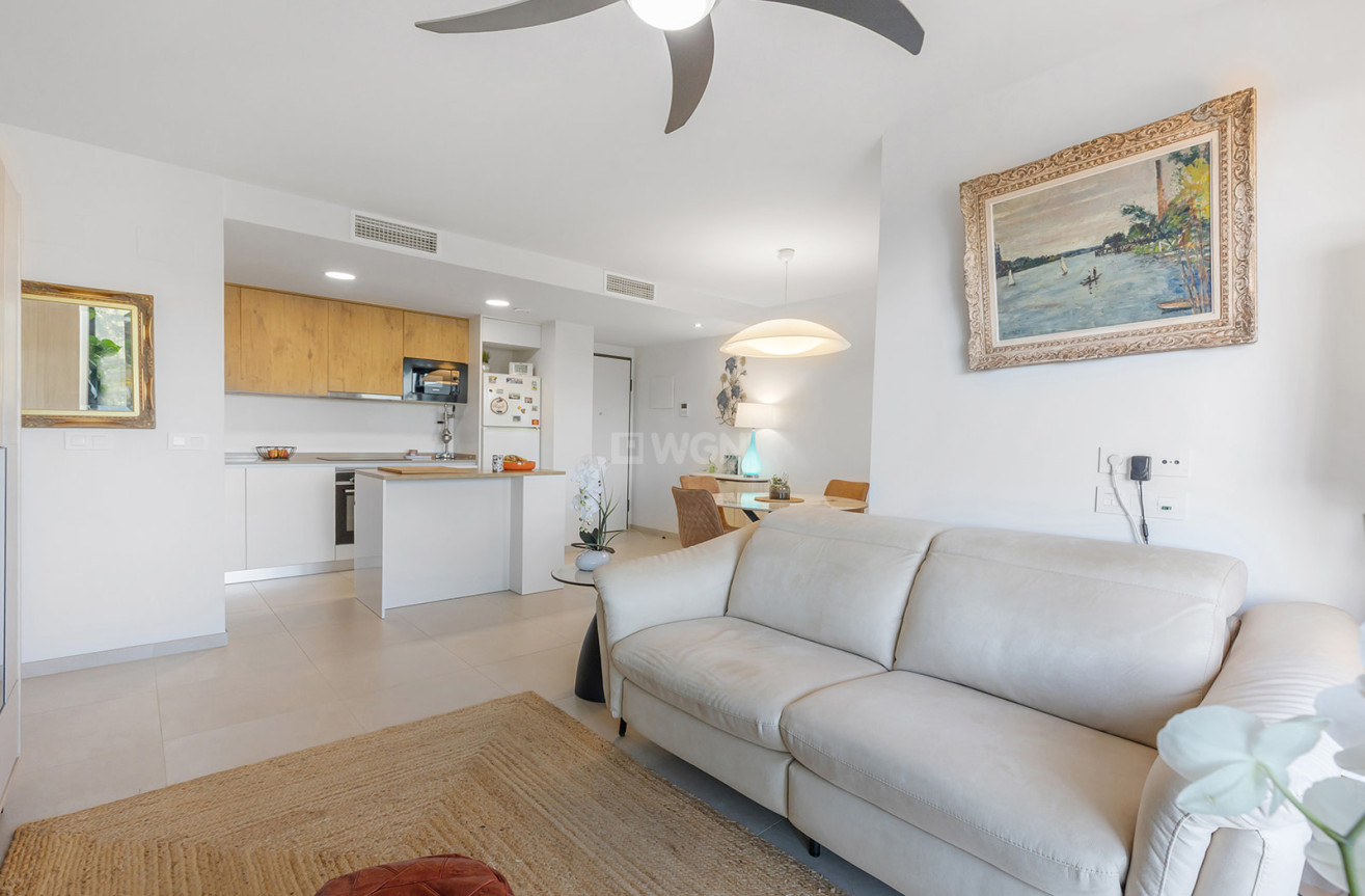 Resale - Apartment / flat - Torrevieja - Costa Blanca