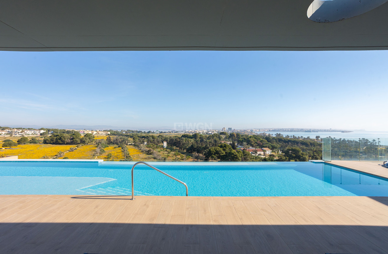 Resale - Apartment / flat - Torrevieja - Costa Blanca