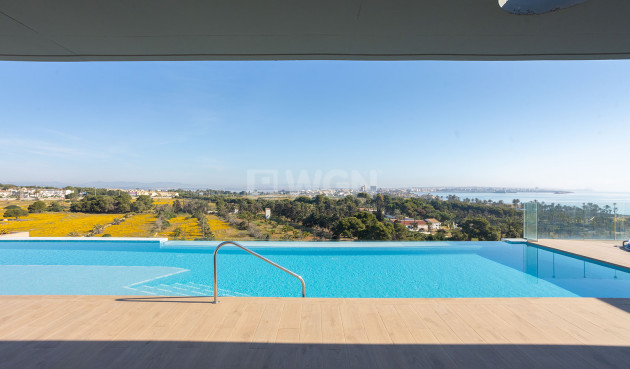 Resale - Apartment / flat - Torrevieja - Costa Blanca