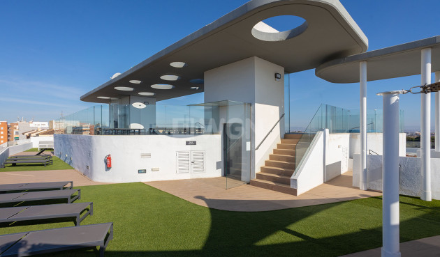 Resale - Apartment / flat - Torrevieja - Costa Blanca