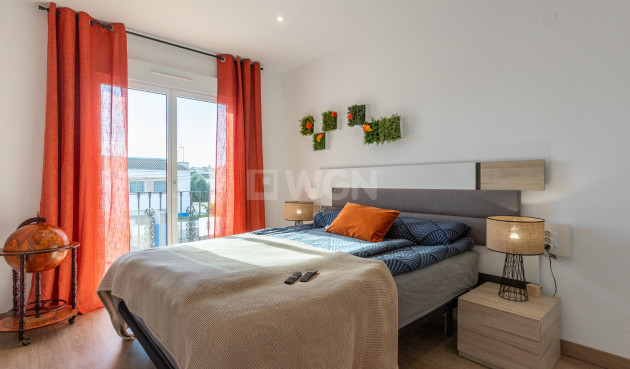 Odsprzedaż - Villa - Los Balcones - Costa Blanca