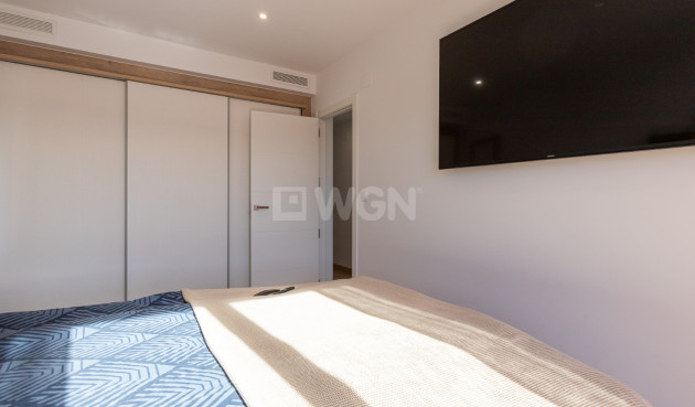 Odsprzedaż - Villa - Los Balcones - Costa Blanca