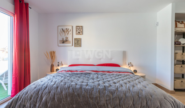 Odsprzedaż - Villa - Los Balcones - Costa Blanca