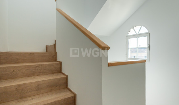 Odsprzedaż - Villa - Los Balcones - Costa Blanca