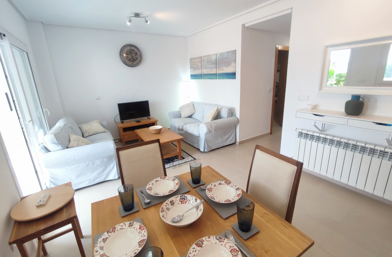 Odsprzedaż - Mieszkanie w bloku - Hacienda Riquelme Golf Resort - Inland