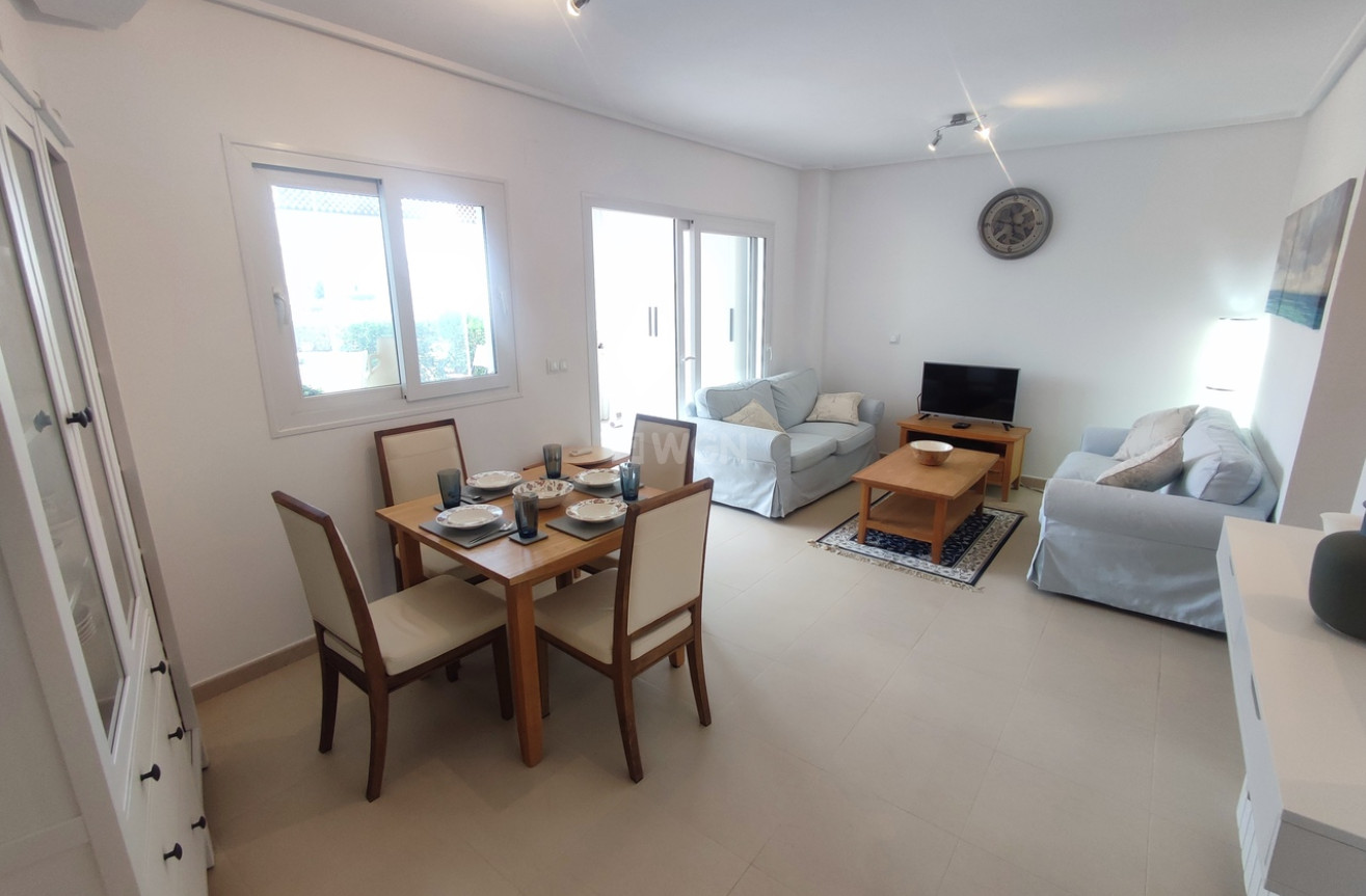 Odsprzedaż - Mieszkanie w bloku - Hacienda Riquelme Golf Resort - Inland