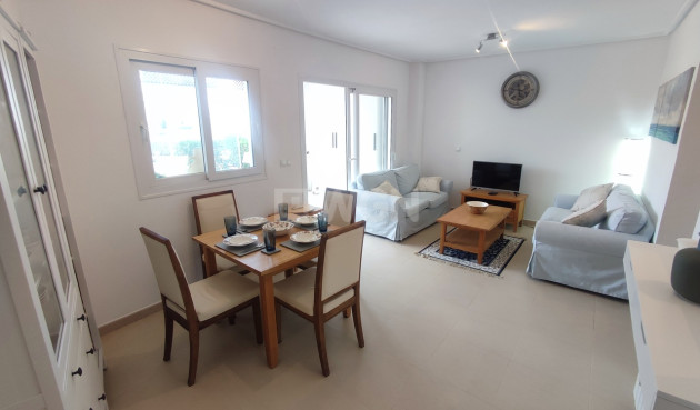 Odsprzedaż - Mieszkanie w bloku - Hacienda Riquelme Golf Resort - Inland