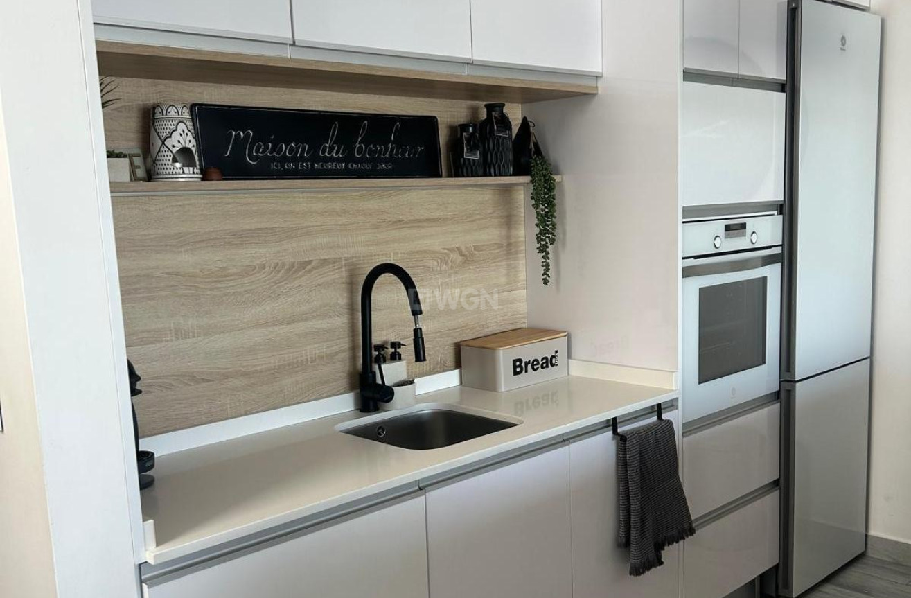 Resale - Villa - Daya Vieja - Costa Blanca