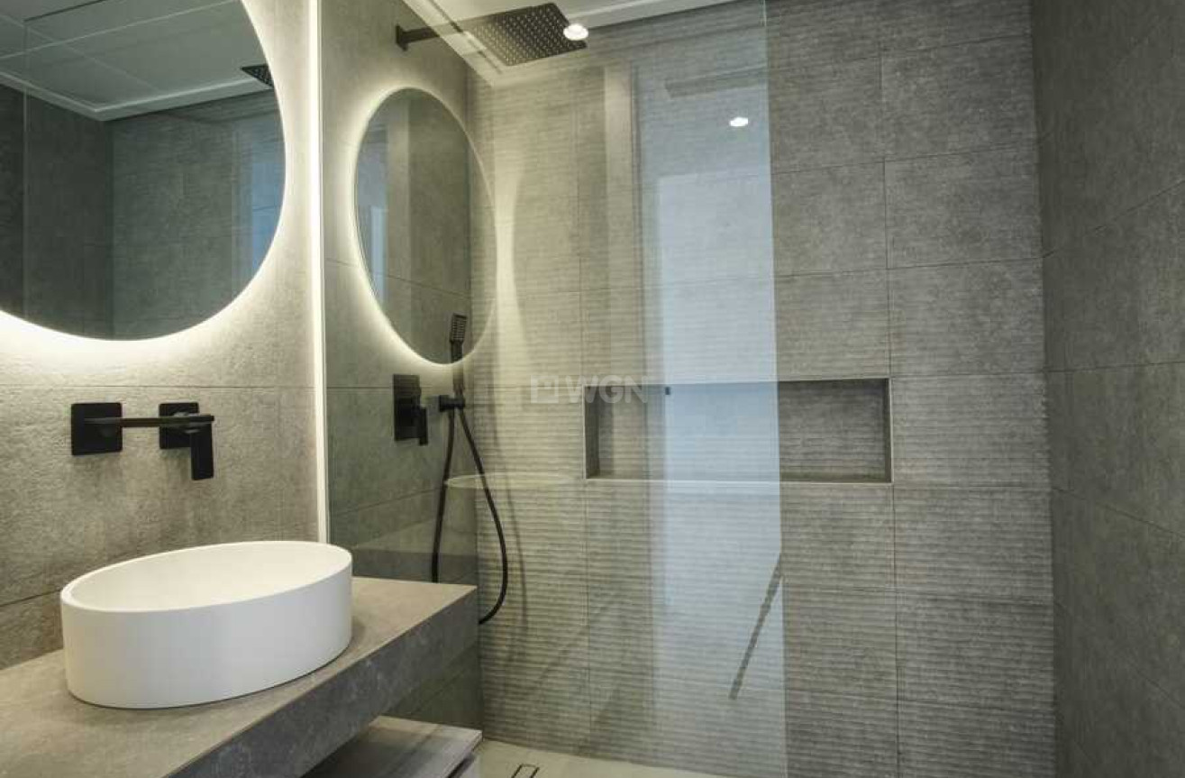 Odsprzedaż - Mieszkanie w bloku - Guardamar del Segura - Costa Blanca