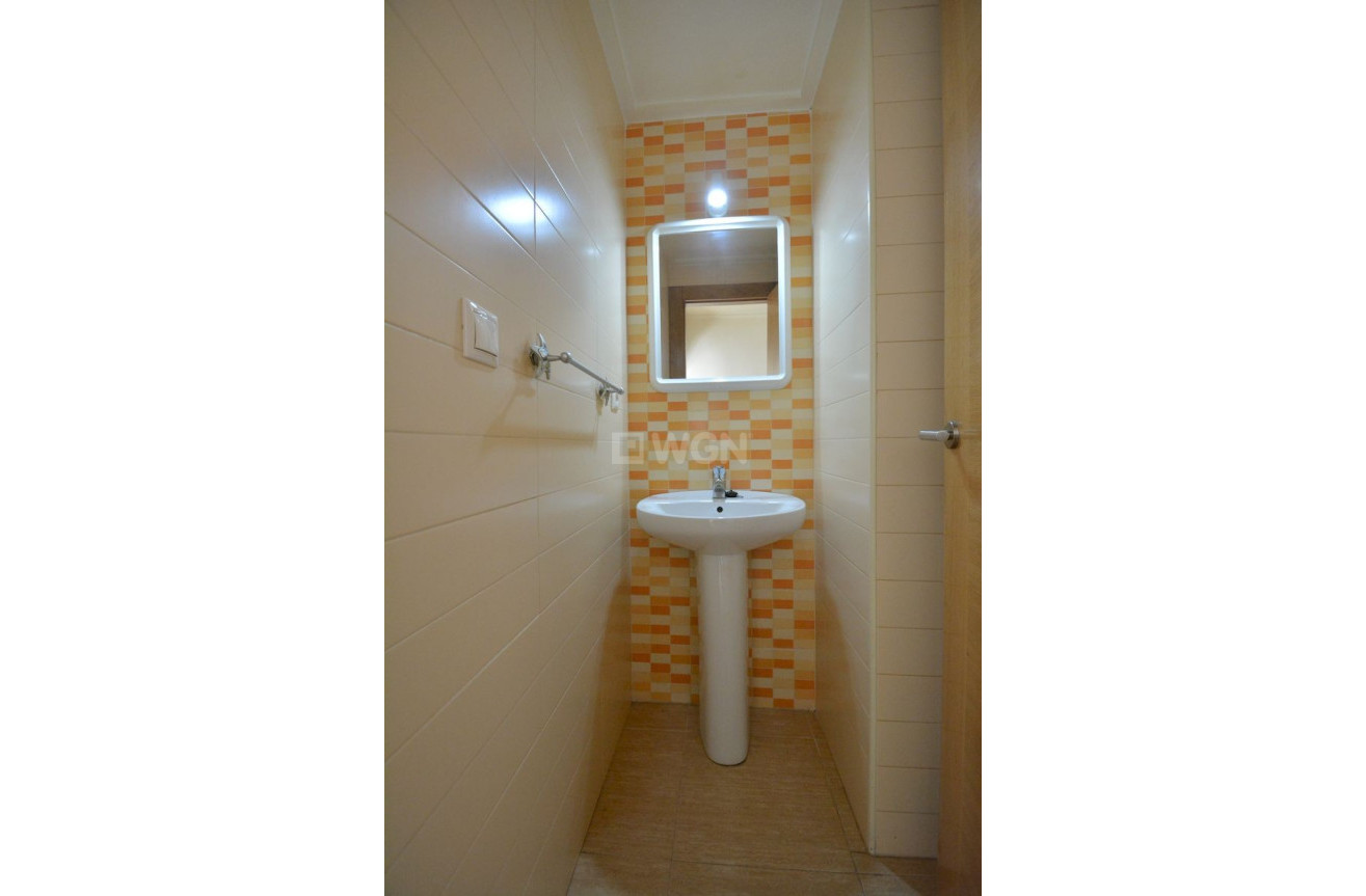 Odsprzedaż - Mieszkanie w bloku - Guardamar del Segura - Costa Blanca