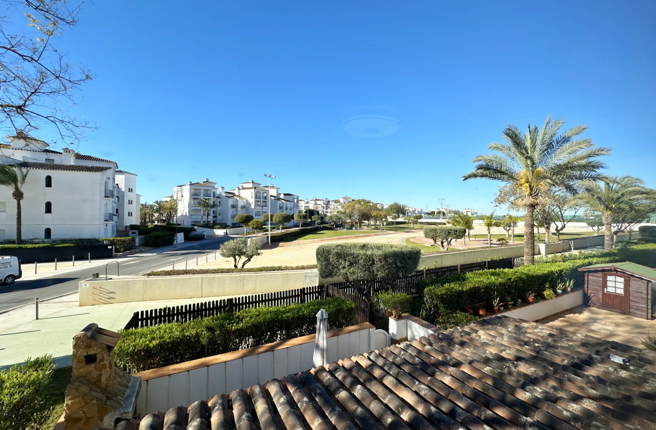 Odsprzedaż - Mieszkanie w bloku - La Torre Golf Resort - Inland