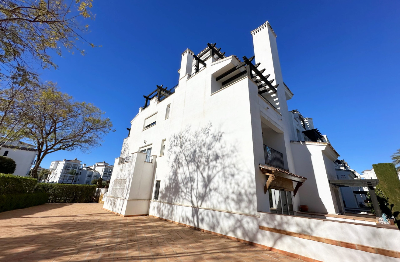 Odsprzedaż - Mieszkanie w bloku - La Torre Golf Resort - Inland