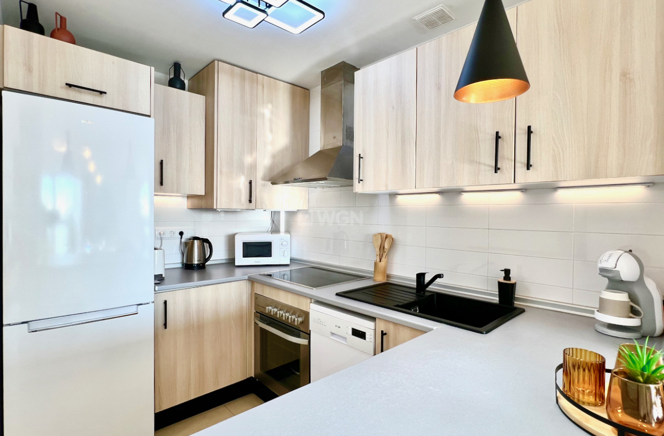 Resale - Apartment / flat - Las Terrazas de la Torre Golf Resort - Inland