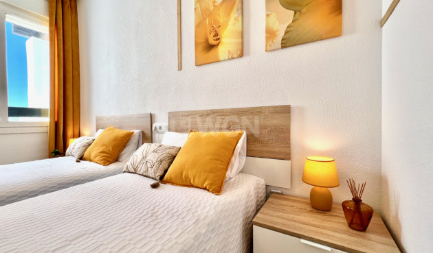 Resale - Apartment / flat - Las Terrazas de la Torre Golf Resort - Inland