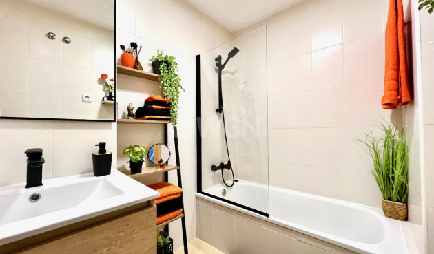 Resale - Apartment / flat - Las Terrazas de la Torre Golf Resort - Inland