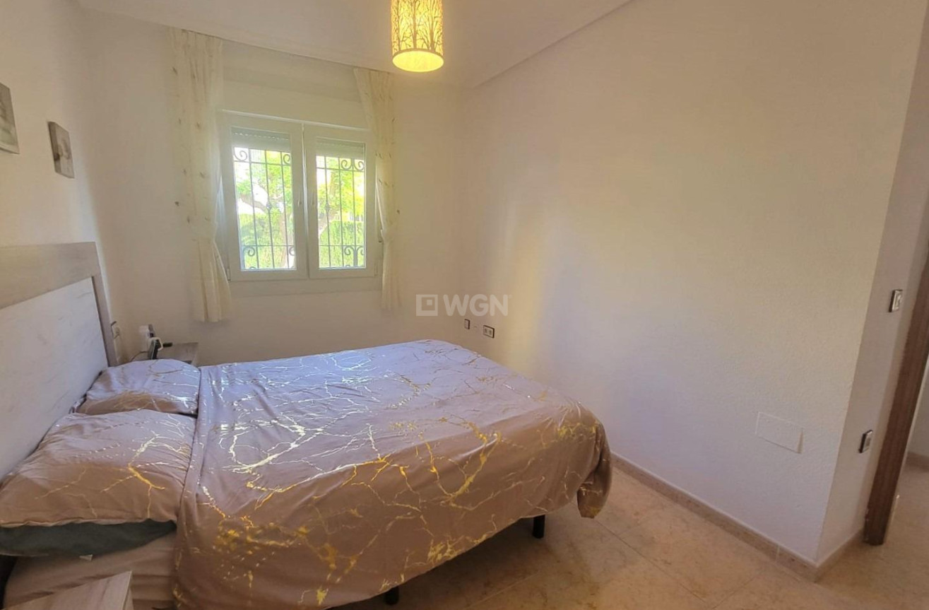 Odsprzedaż - Kamienica - Los Montesinos - Los Montesinos - Urb. La Herrada