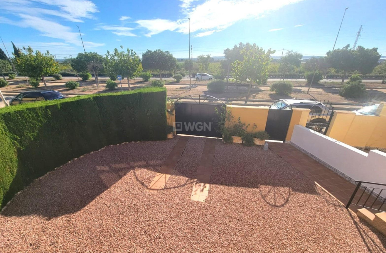 Odsprzedaż - Kamienica - Los Montesinos - Los Montesinos - Urb. La Herrada