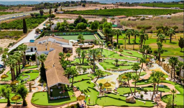 Odsprzedaż - Kamienica - Los Montesinos - Los Montesinos - Urb. La Herrada