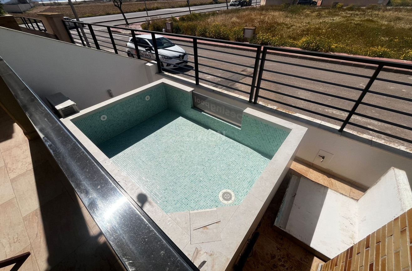 Odsprzedaż - Villa - Roldan - Inland