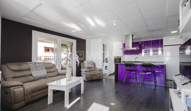 Resale - Apartment / flat - Torrevieja - Costa Blanca