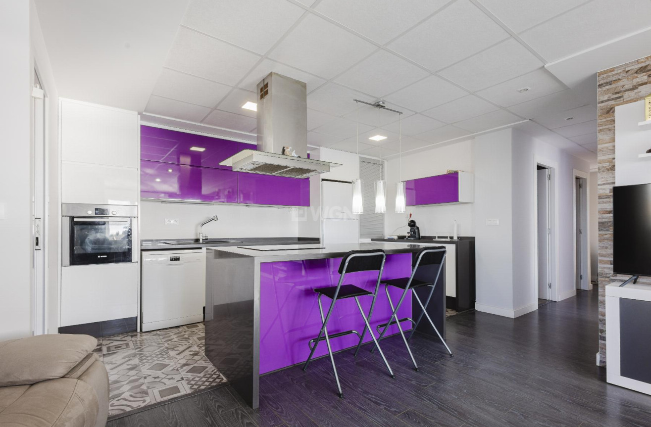 Resale - Apartment / flat - Torrevieja - Costa Blanca