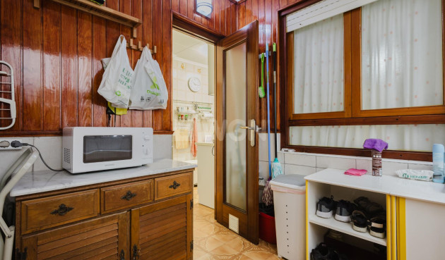 Odsprzedaż - Mieszkanie w bloku - Torrevieja - Costa Blanca