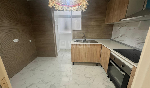 Reventa - Apartamento / piso - Torrevieja - Costa Blanca