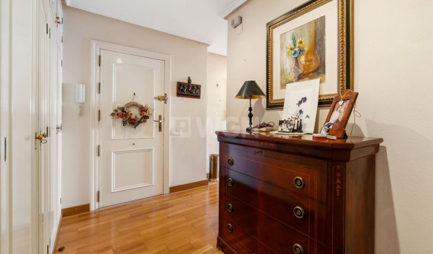 Resale - Apartment / flat - Torrevieja - Costa Blanca