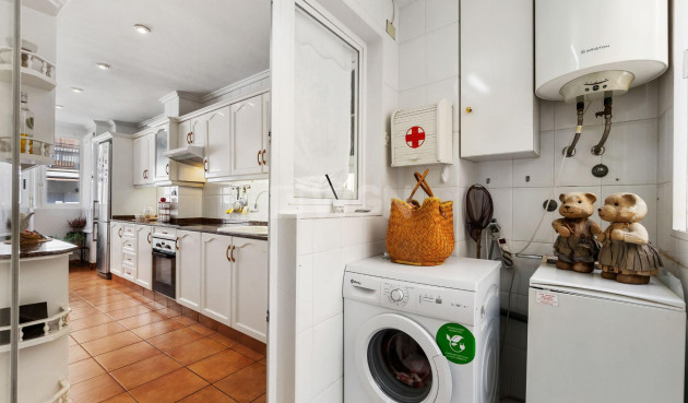 Resale - Apartment / flat - Torrevieja - Costa Blanca