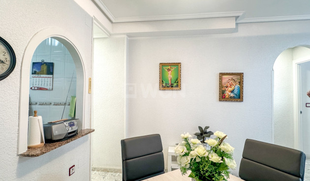 Odsprzedaż - Mieszkanie w bloku - Torrevieja - Costa Blanca