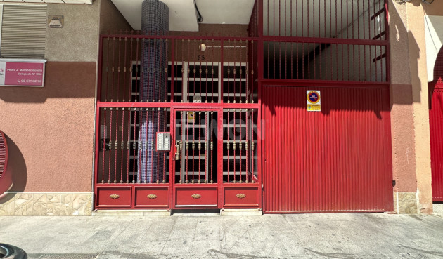 Odsprzedaż - Mieszkanie w bloku - Torrevieja - Costa Blanca