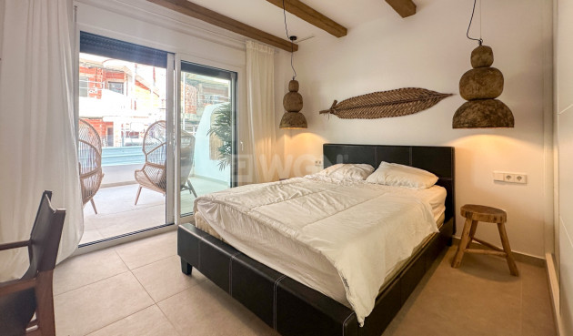 Odsprzedaż - Mieszkanie w bloku - Orihuela Costa - Costa Blanca