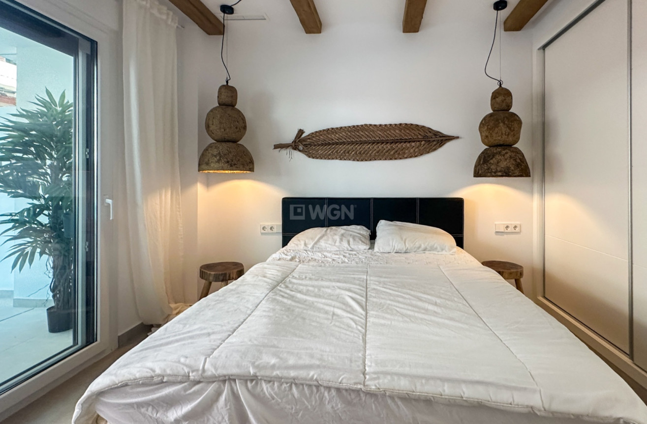 Odsprzedaż - Mieszkanie w bloku - Orihuela Costa - Costa Blanca