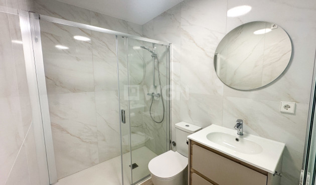 Odsprzedaż - Mieszkanie w bloku - Orihuela Costa - Costa Blanca