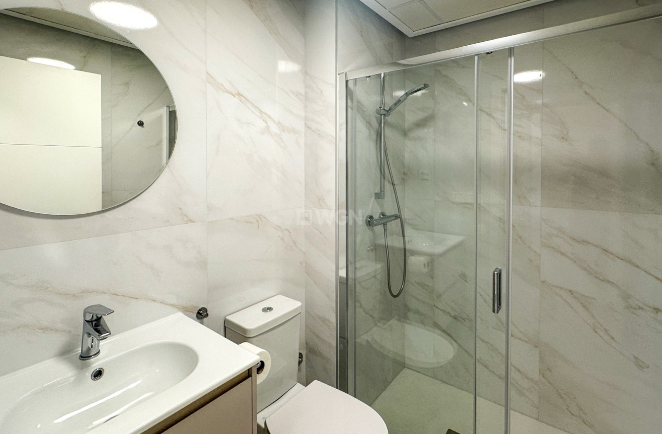 Odsprzedaż - Mieszkanie w bloku - Orihuela Costa - Costa Blanca