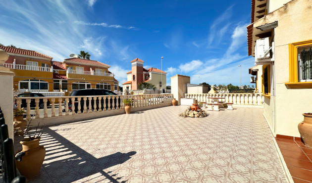 Odsprzedaż - Kamienica - Orihuela Costa - Costa Blanca