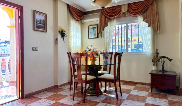 Odsprzedaż - Kamienica - Orihuela Costa - Costa Blanca