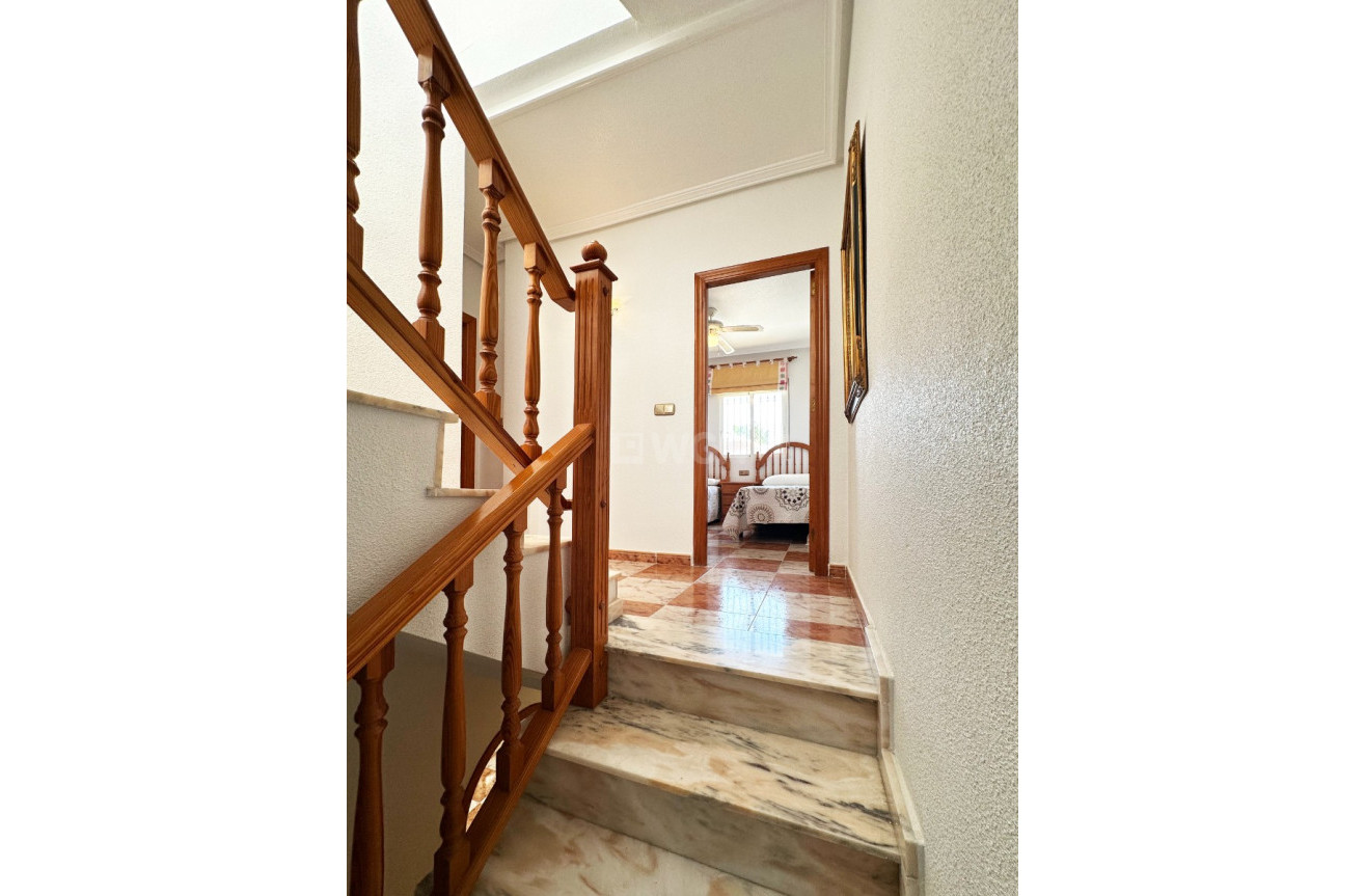 Odsprzedaż - Kamienica - Orihuela Costa - Costa Blanca