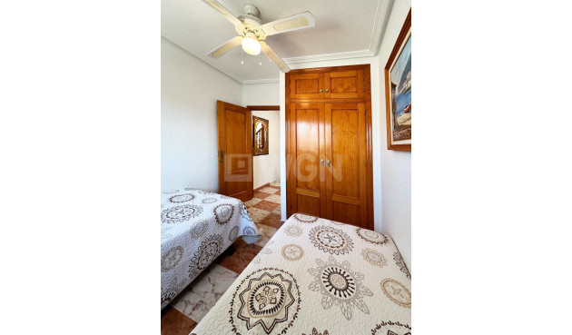 Odsprzedaż - Kamienica - Orihuela Costa - Costa Blanca