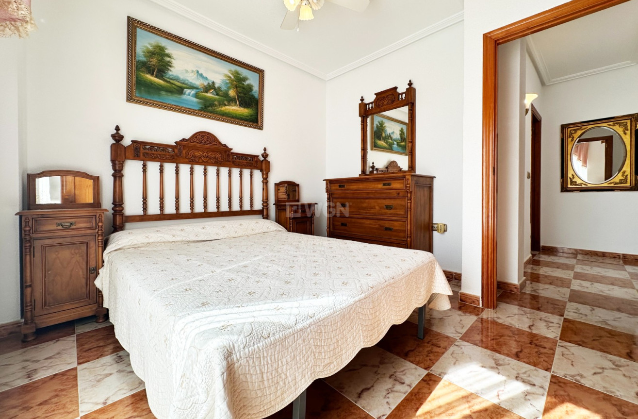 Odsprzedaż - Kamienica - Orihuela Costa - Costa Blanca