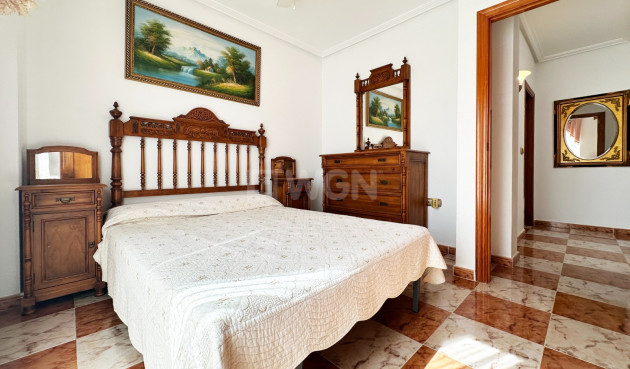 Odsprzedaż - Kamienica - Orihuela Costa - Costa Blanca