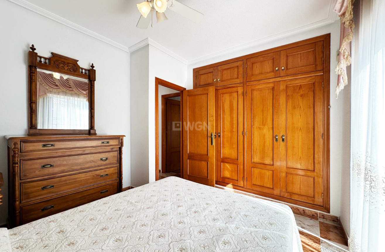 Odsprzedaż - Kamienica - Orihuela Costa - Costa Blanca