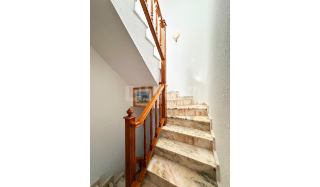 Odsprzedaż - Kamienica - Orihuela Costa - Costa Blanca