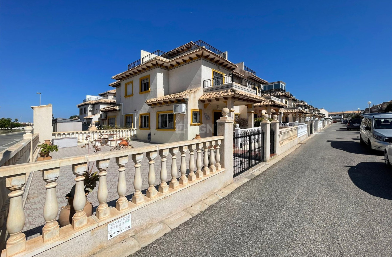 Odsprzedaż - Kamienica - Orihuela Costa - Costa Blanca