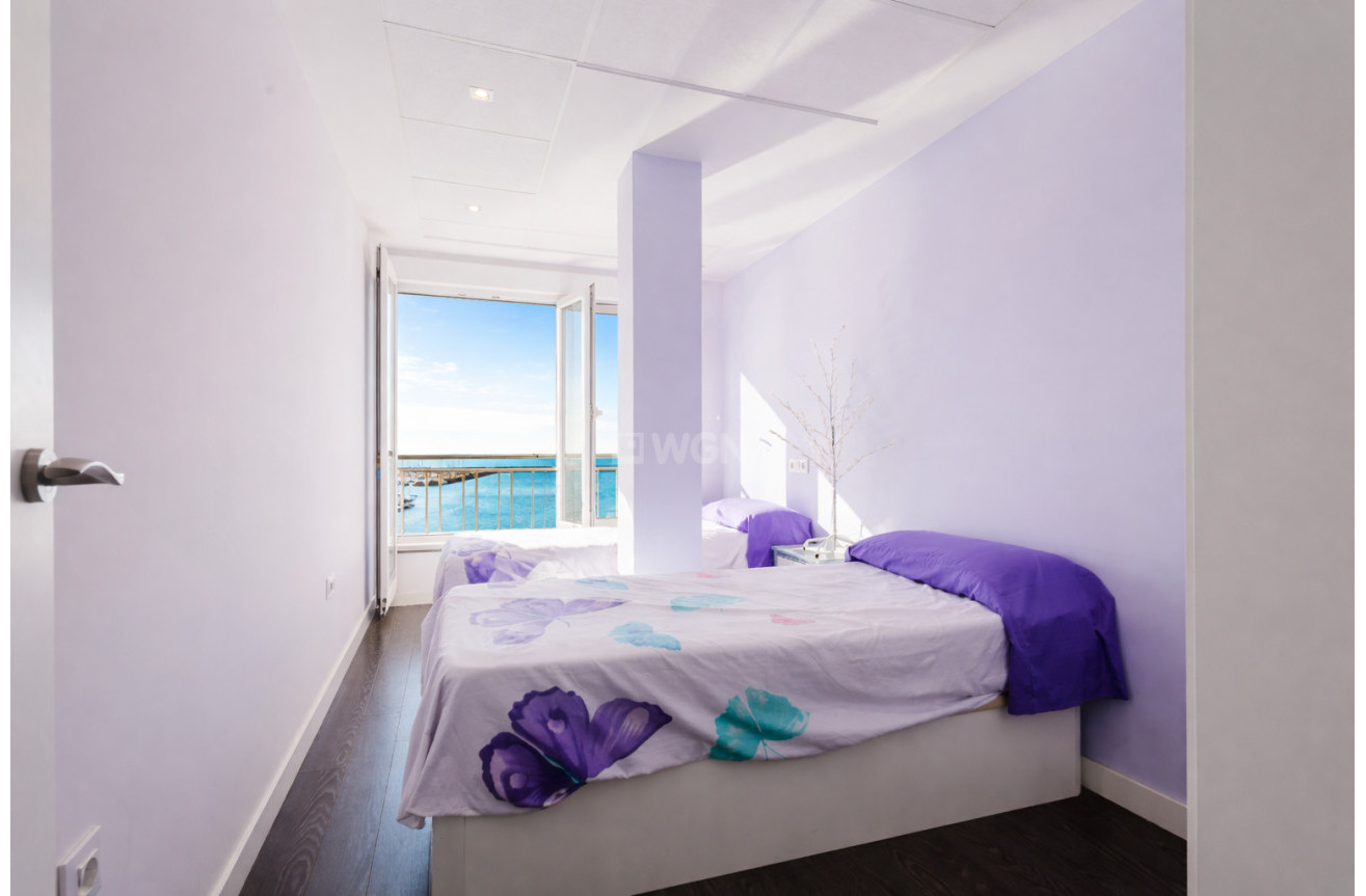 Odsprzedaż - Mieszkanie w bloku - Torrevieja - Costa Blanca