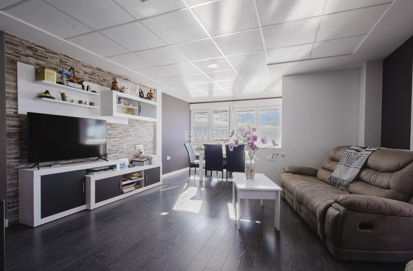 Odsprzedaż - Mieszkanie w bloku - Torrevieja - Costa Blanca