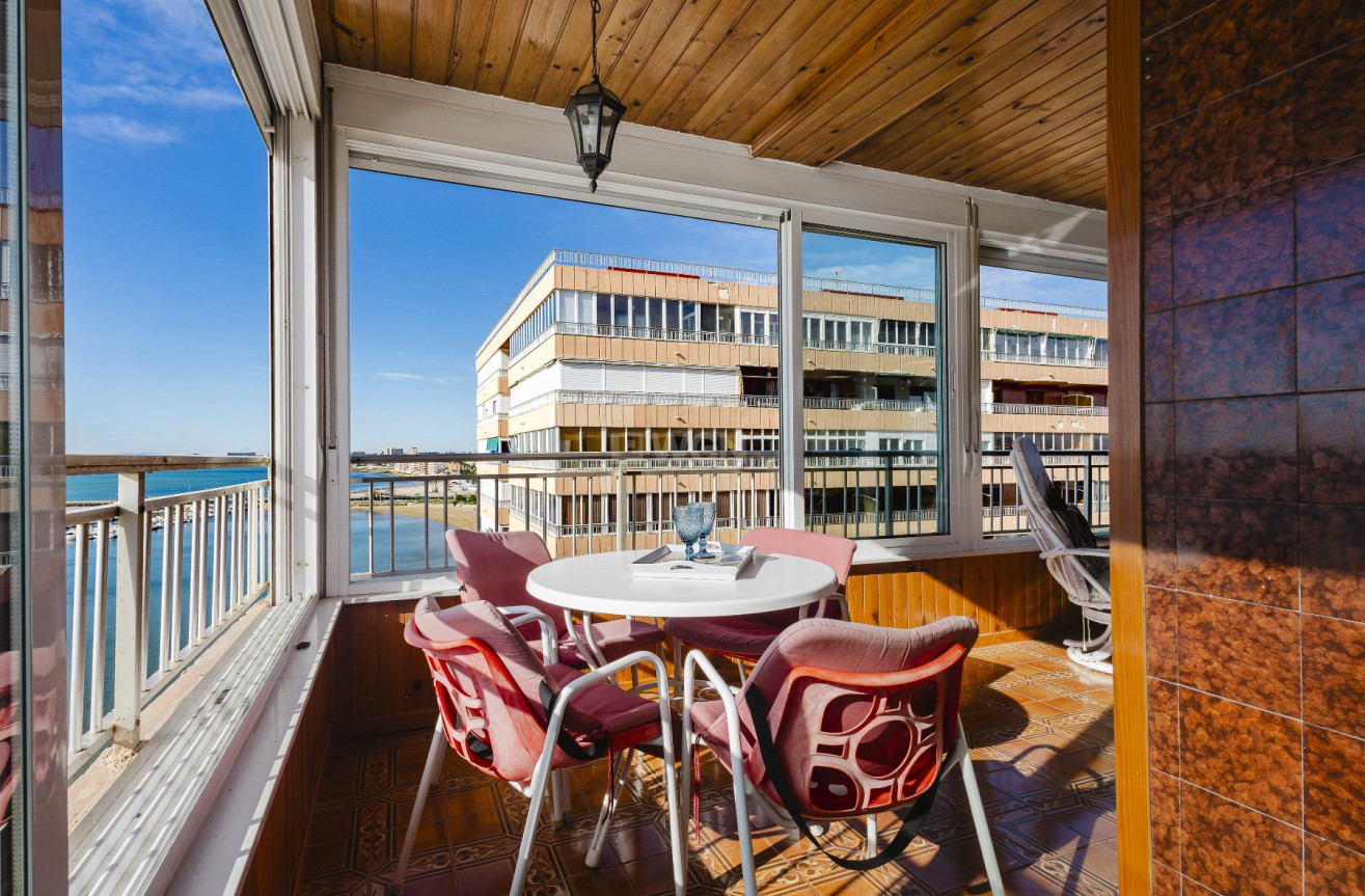 Odsprzedaż - Mieszkanie w bloku - Torrevieja - Costa Blanca