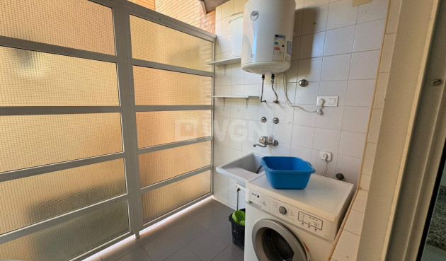 Odsprzedaż - Mieszkanie w bloku - San Miguel de Salinas - Inland