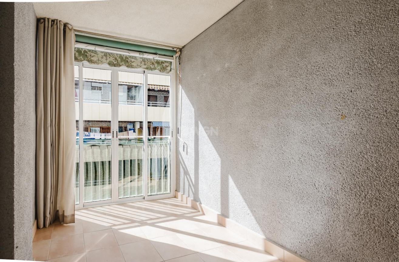 Reventa - Apartamento / piso - Torrevieja - Costa Blanca