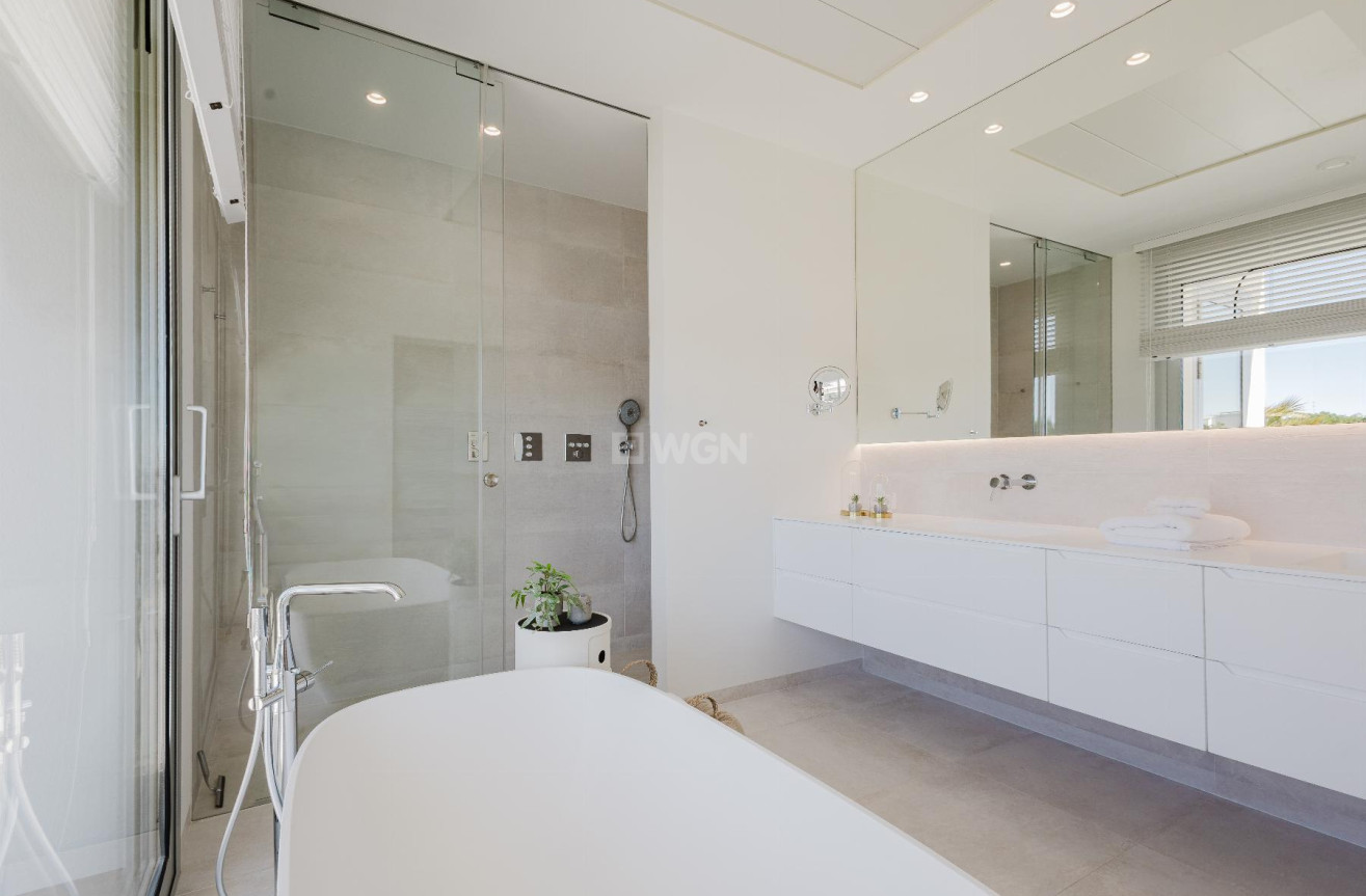 Odsprzedaż - Villa - Orihuela Costa - Costa Blanca